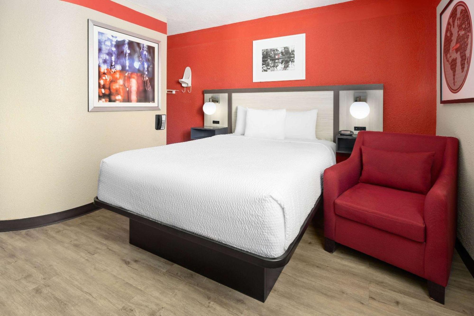 Hotel Ramada By Wyndham Parsippany Exterior foto