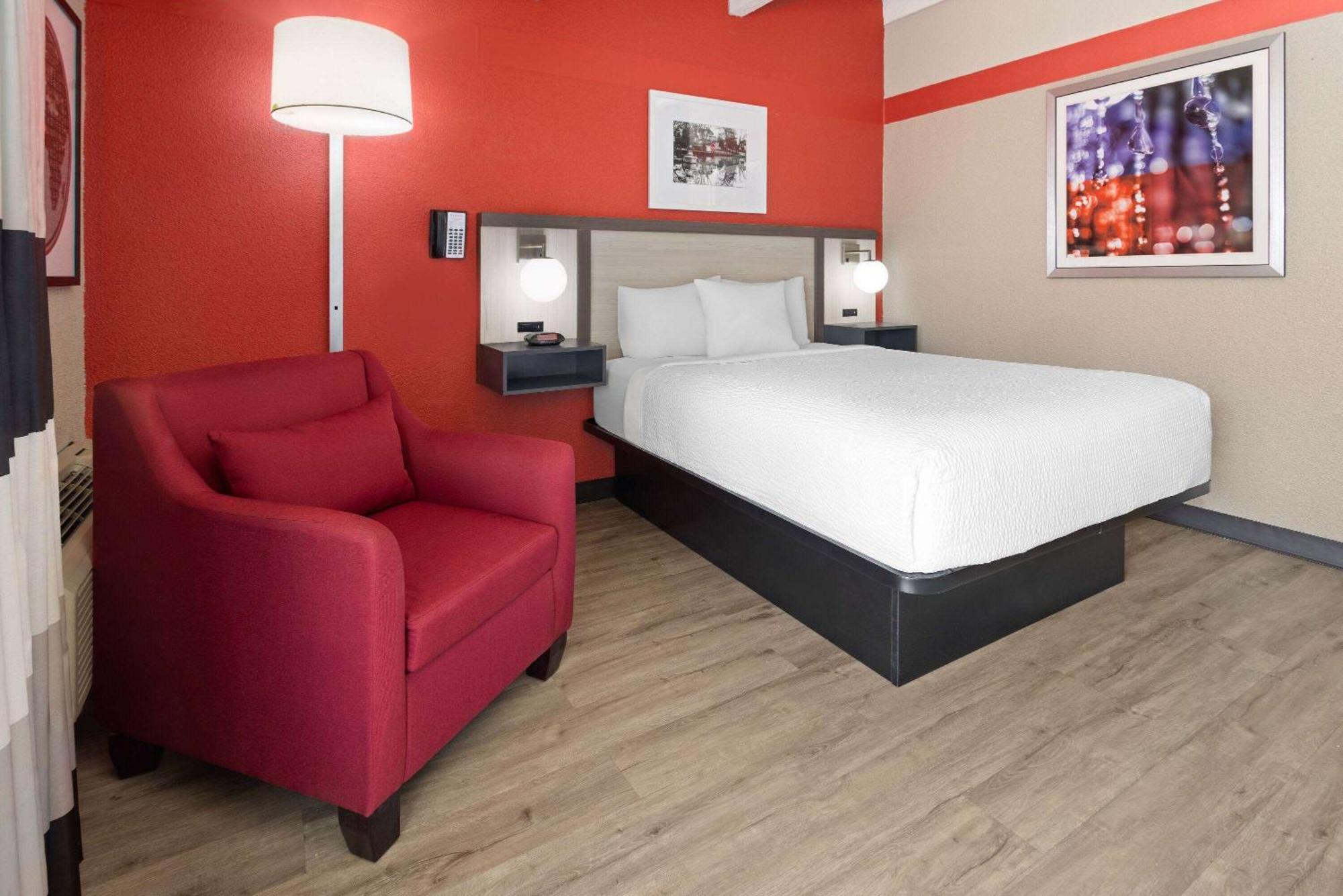 Hotel Ramada By Wyndham Parsippany Exterior foto