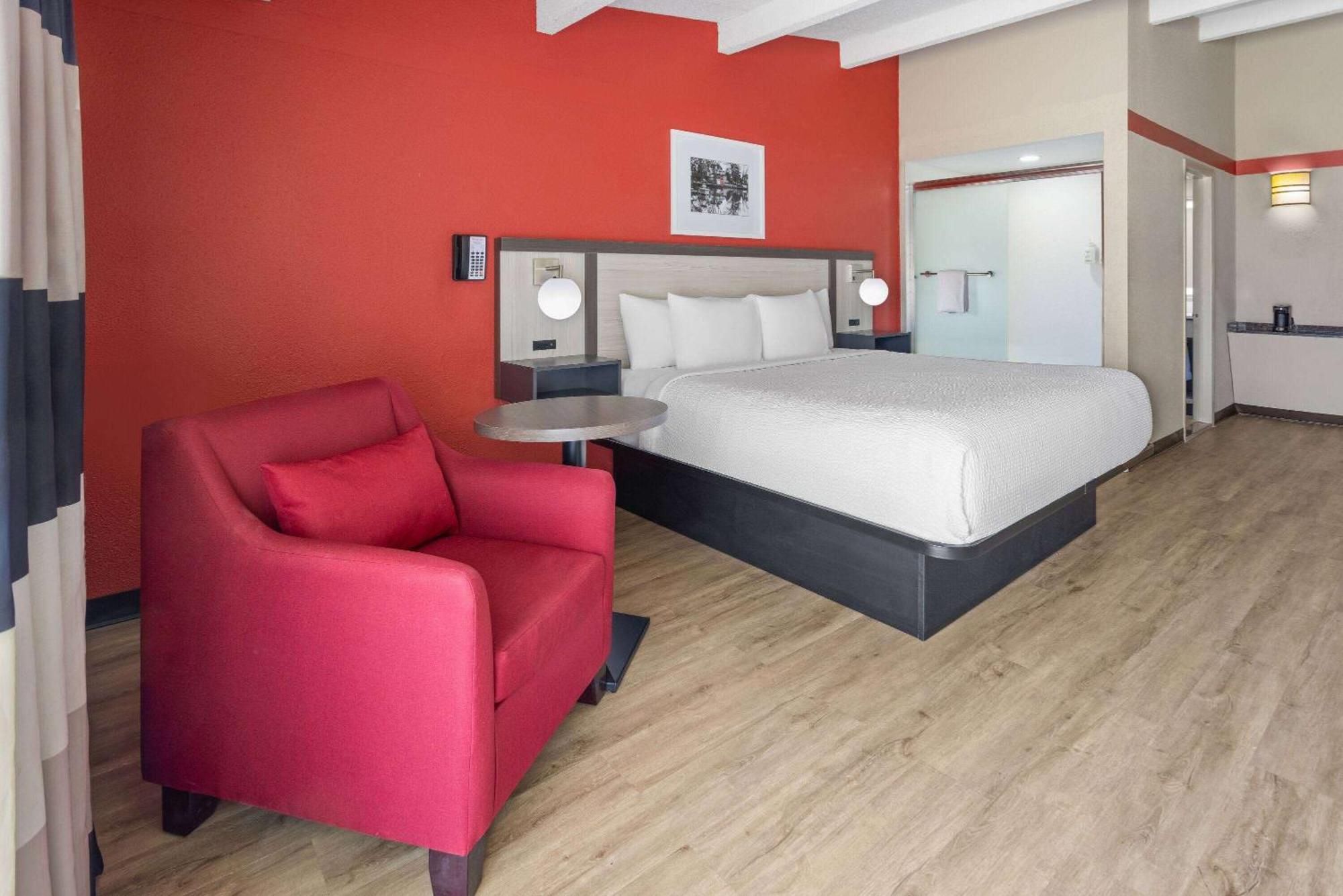 Hotel Ramada By Wyndham Parsippany Exterior foto